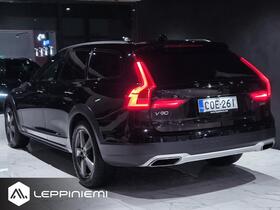 Volvo V90 Cross Country vaihtoauto