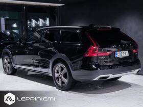 Volvo V90 Cross Country vaihtoauto
