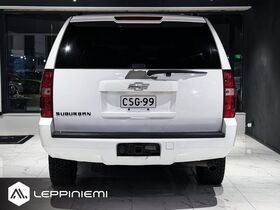 Chevrolet Suburban vaihtoauto