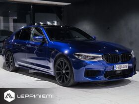 BMW M5 vaihtoauto