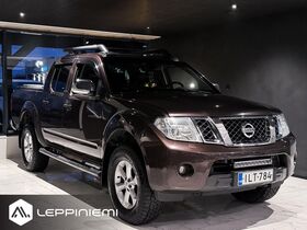 Nissan Navara vaihtoauto