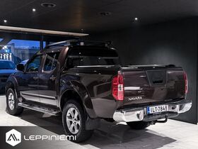 Nissan Navara vaihtoauto