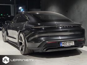 Porsche Taycan vaihtoauto