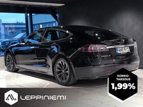 Tesla Model S vaihtoauto