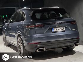 Porsche Cayenne vaihtoauto