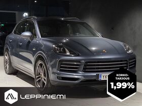 Porsche Cayenne vaihtoauto