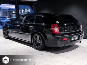 Chrysler 300C vaihtoauto