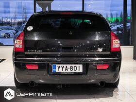 Chrysler 300C vaihtoauto