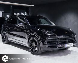 Porsche Cayenne vaihtoauto