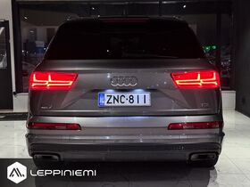 Audi Q7 vaihtoauto