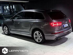 Audi Q7 vaihtoauto