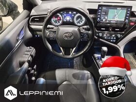 Toyota Camry vaihtoauto