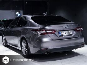 Toyota Camry vaihtoauto