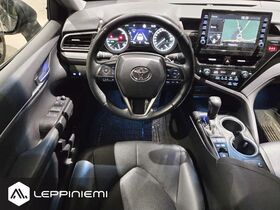 Toyota Camry vaihtoauto