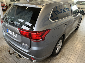 Mitsubishi Outlander vaihtoauto