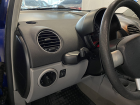 Volkswagen New Beetle vaihtoauto