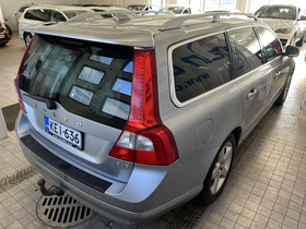 Volvo V70 vaihtoauto