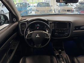 Mitsubishi Outlander vaihtoauto