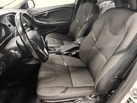 Volvo V40 Cross Country vaihtoauto