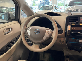 Nissan Leaf vaihtoauto