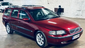 Volvo V70 vaihtoauto