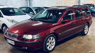 Volvo V70 vaihtoauto