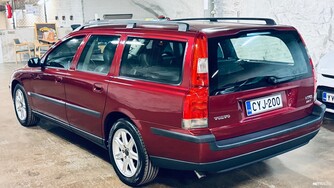 Volvo V70 vaihtoauto