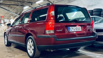 Volvo V70 vaihtoauto