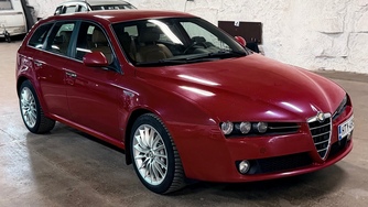 Alfa Romeo 159 vaihtoauto