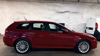 Alfa Romeo 159 vaihtoauto