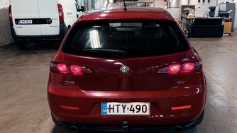 Alfa Romeo 159 vaihtoauto