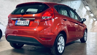 Ford Fiesta vaihtoauto