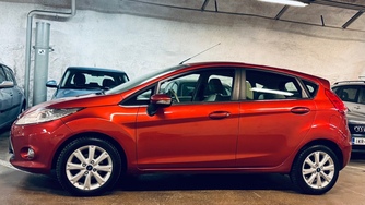 Ford Fiesta vaihtoauto