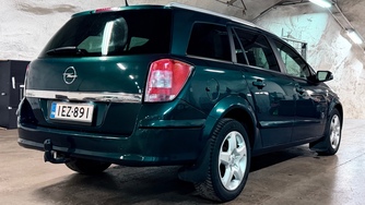 Opel Astra vaihtoauto