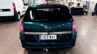 Opel Astra vaihtoauto