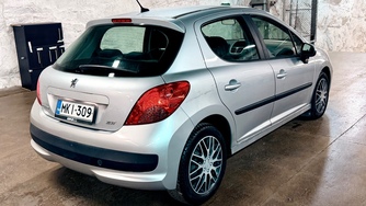 Peugeot 207 vaihtoauto