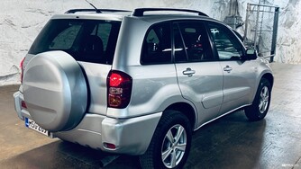 Toyota RAV4 vaihtoauto