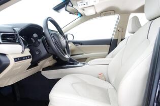 Toyota Camry vaihtoauto