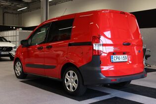 Ford Transit Courier vaihtoauto