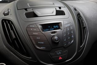 Ford Transit Courier vaihtoauto