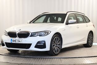 BMW 330 vaihtoauto