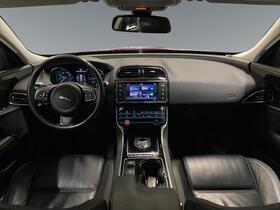 Jaguar XE vaihtoauto