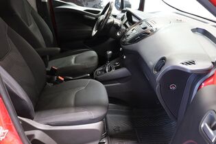 Ford Transit Courier vaihtoauto
