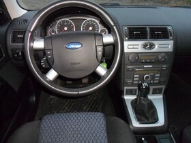 Ford Mondeo vaihtoauto
