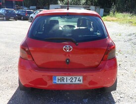Toyota Yaris vaihtoauto