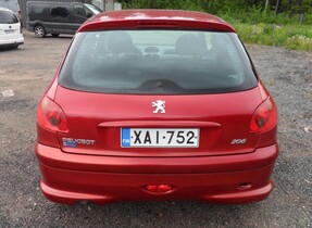 Peugeot 206 vaihtoauto