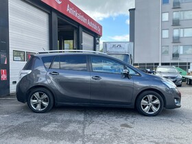 Toyota Verso vaihtoauto