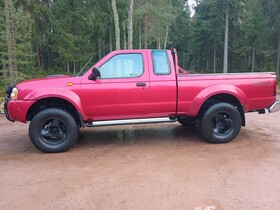 Nissan NP300 vaihtoauto