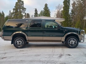 Ford Excursion vaihtoauto