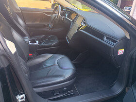 Tesla Model S vaihtoauto